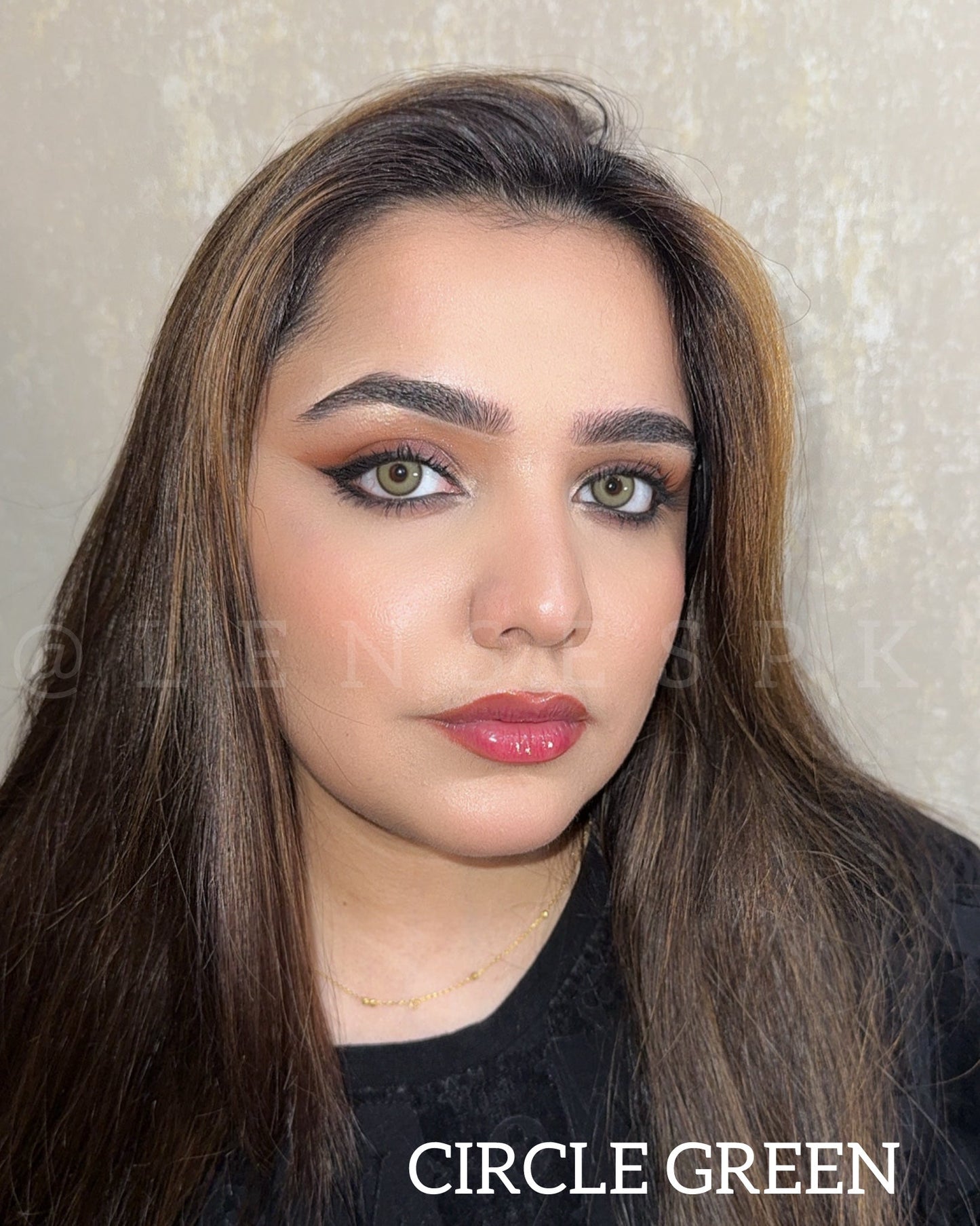 CIRCLE GREEN